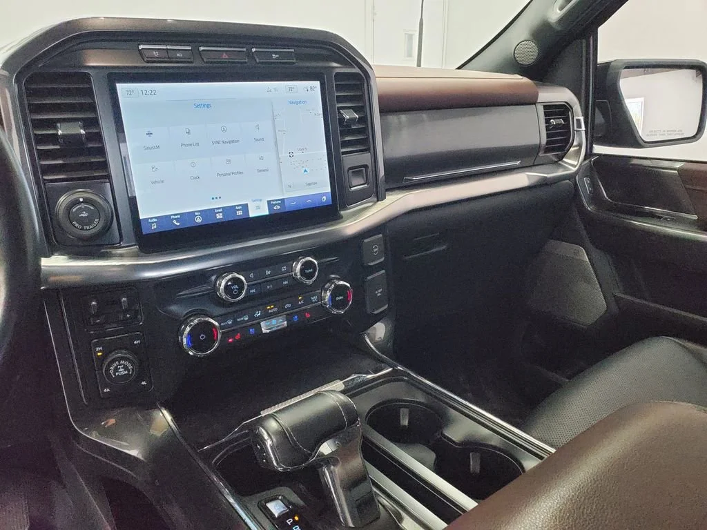 Used 2022 Blue Ford XL image 17