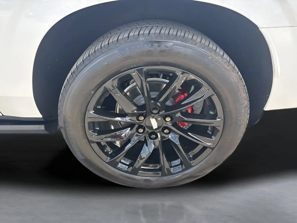 Used 2025 Crystal White Tricoat Cadillac Sport Platinum image 40