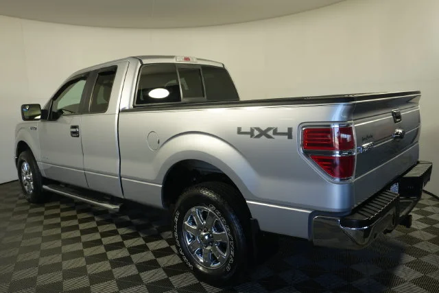 Used 2014 Ingot Silver Metallic Ford XLT image 5