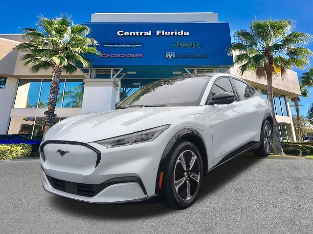 Used 2023 White Ford Premium image 9