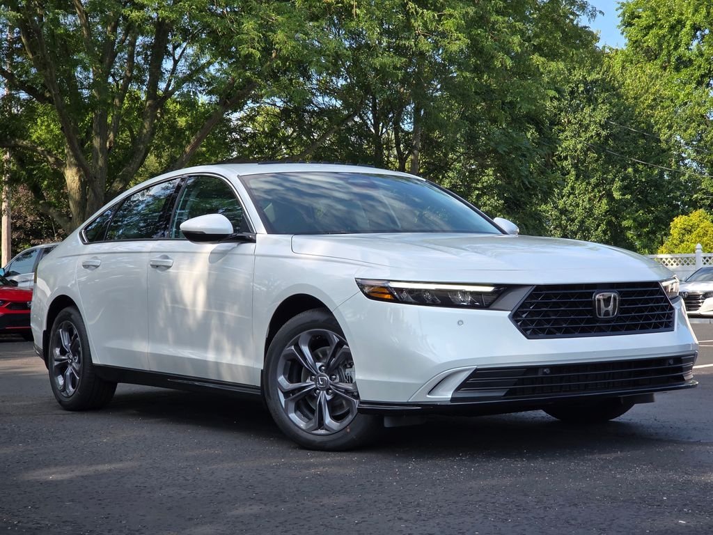 New 2026 Platinum White Pearl Honda EX-L image 2