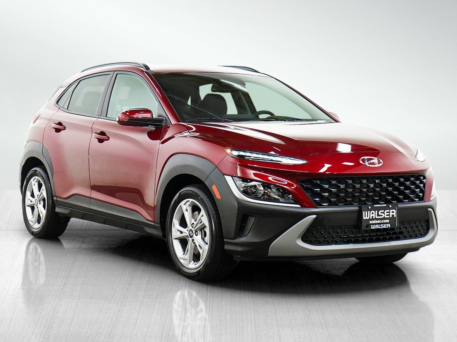 Used 2023 Ultimate Red Hyundai SEL Auto AWD image 7