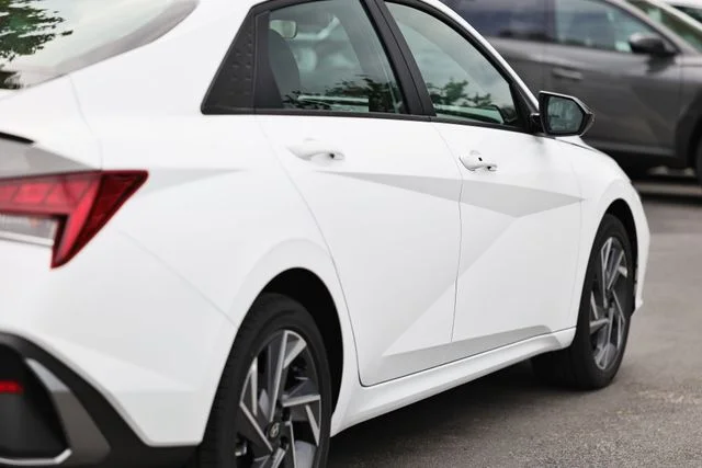 Certified Used 2025 Serenity White Hyundai SEL Sport image 8