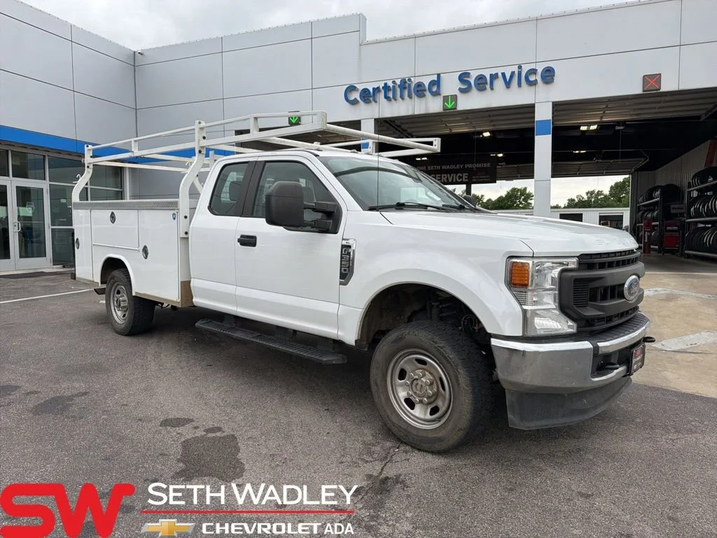 2021 Ford F-350 Super Duty Chassis Cab