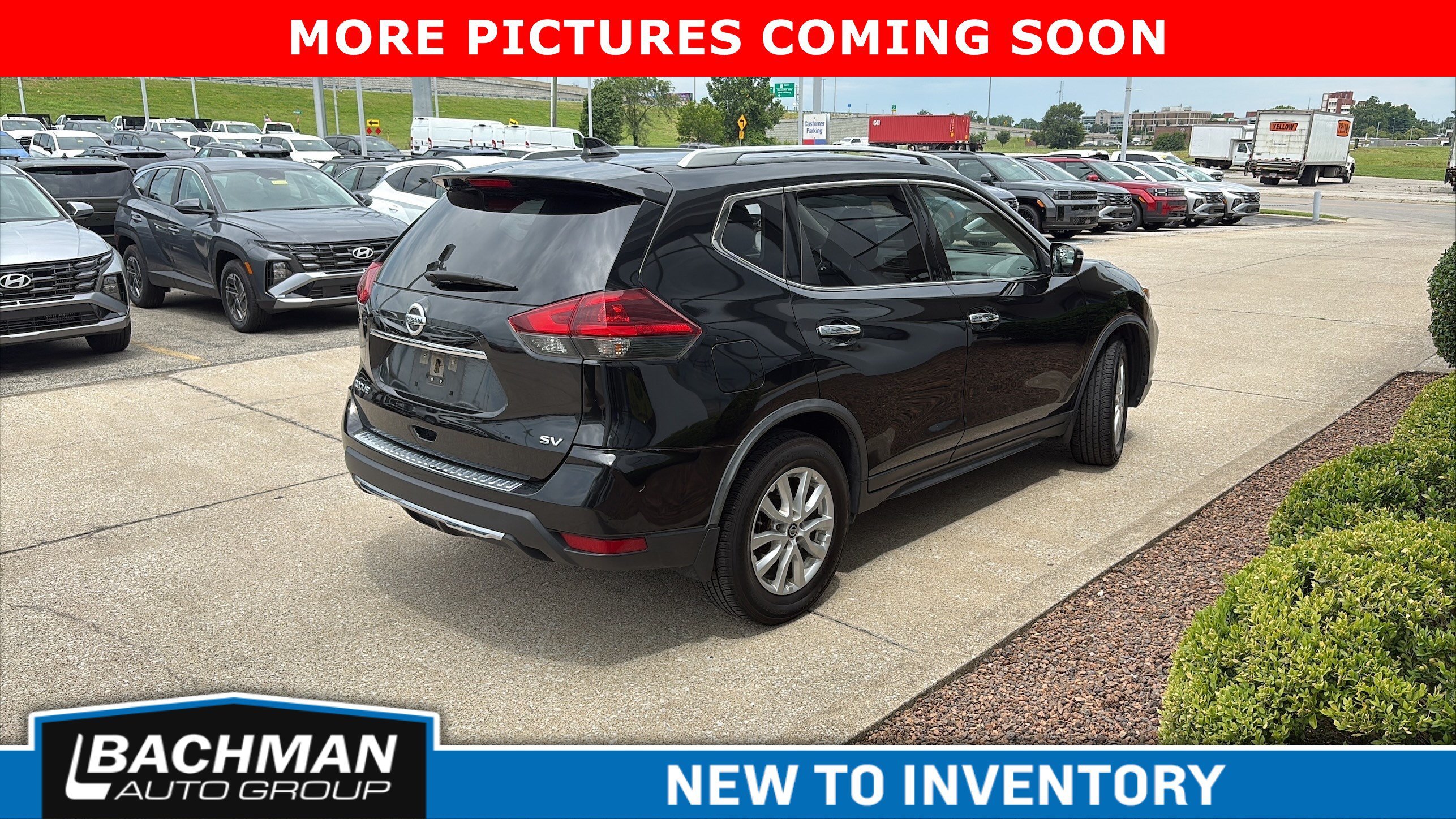 Used 2018 Magnetic Black Nissan SV image 7