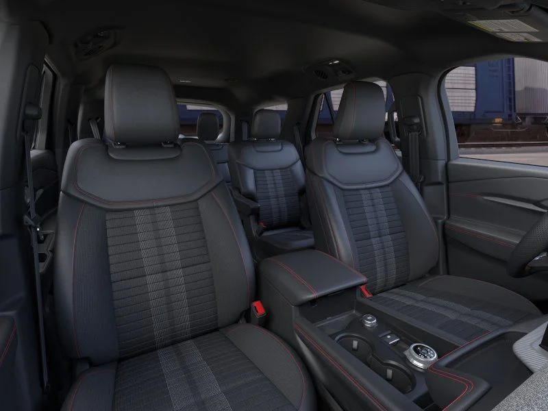 New 2026 Agate Black Metallic Ford ST-Line image 11