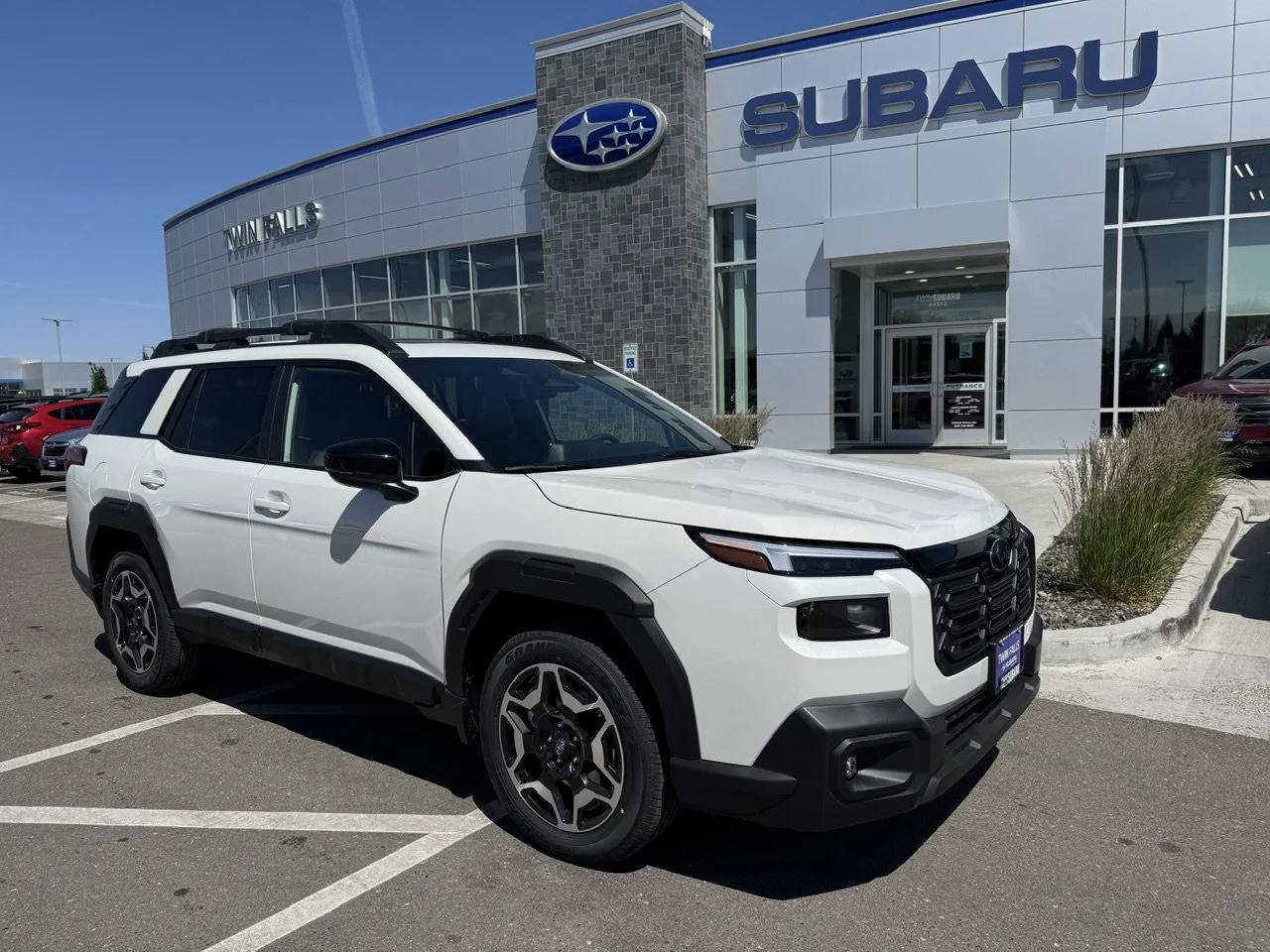2026 Subaru Outback Touring's photo