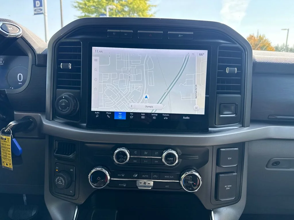 Certified Used 2024 Silver Ford XLT image 27