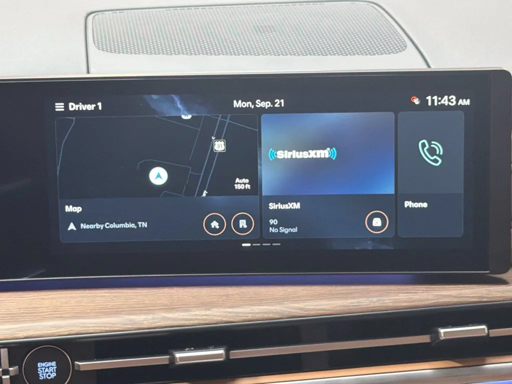 New 2027 Ecotronic Gray Hyundai Limited image 17