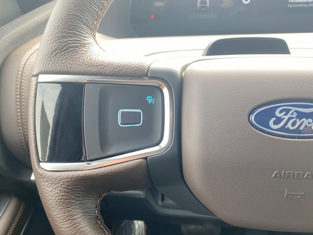 New 2026 Agate Black Metallic Ford King Ranch® image 19