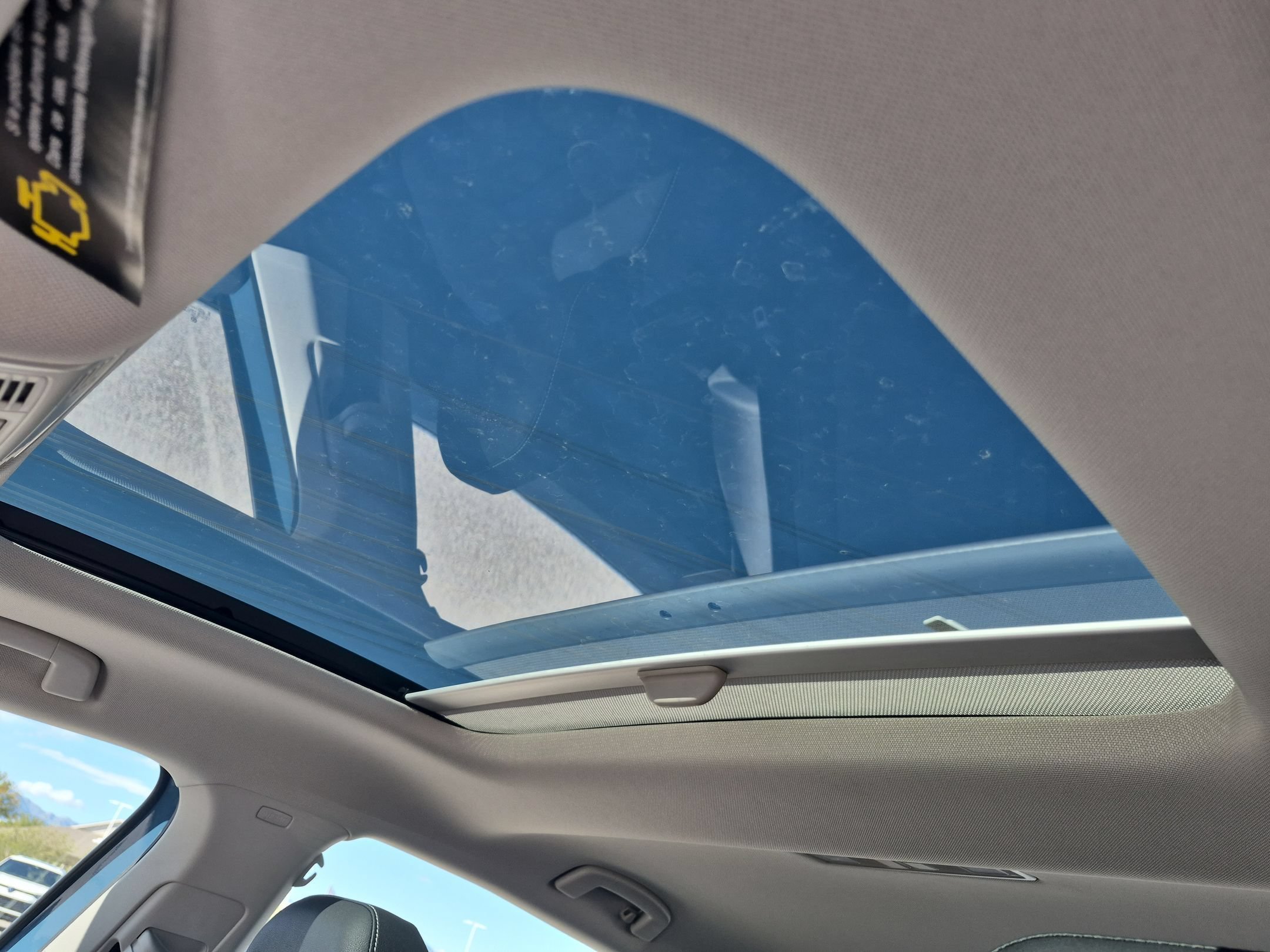 New 2027 Monterey Blue Pearl Volkswagen SE image 14