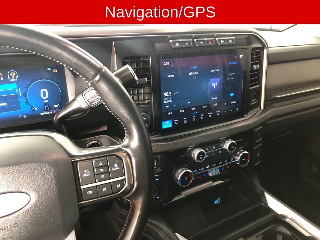 Used 2023  Ford Platinum image 3