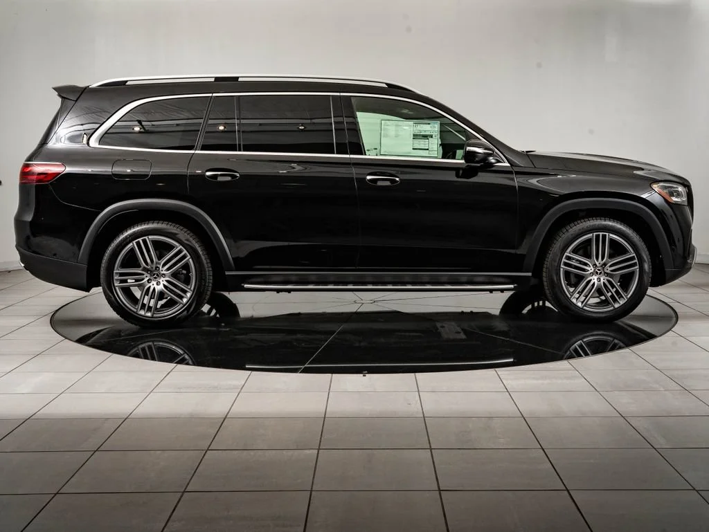 New 2026 Obsidian Black Metallic Mercedes-Benz GLS 450 image 11