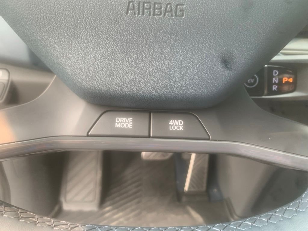 Used 2024 White Kia GT-Line image 17