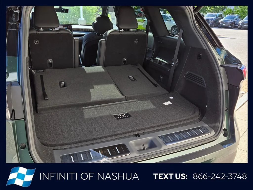 New 2027 2T DEEP EMRLD INFINITI Autograph AWD image 19