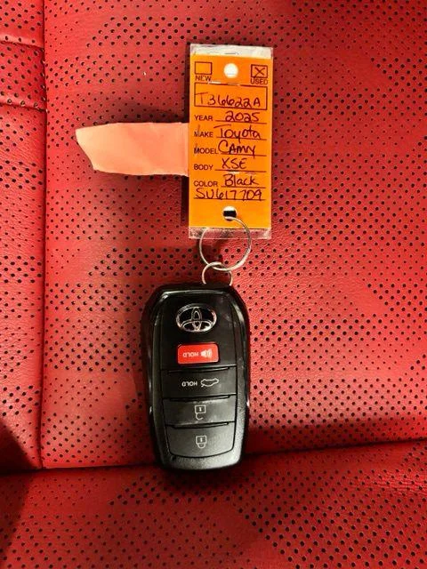 Used 2025 MIDNIGHT BLACK METALLIC Toyota  image 25