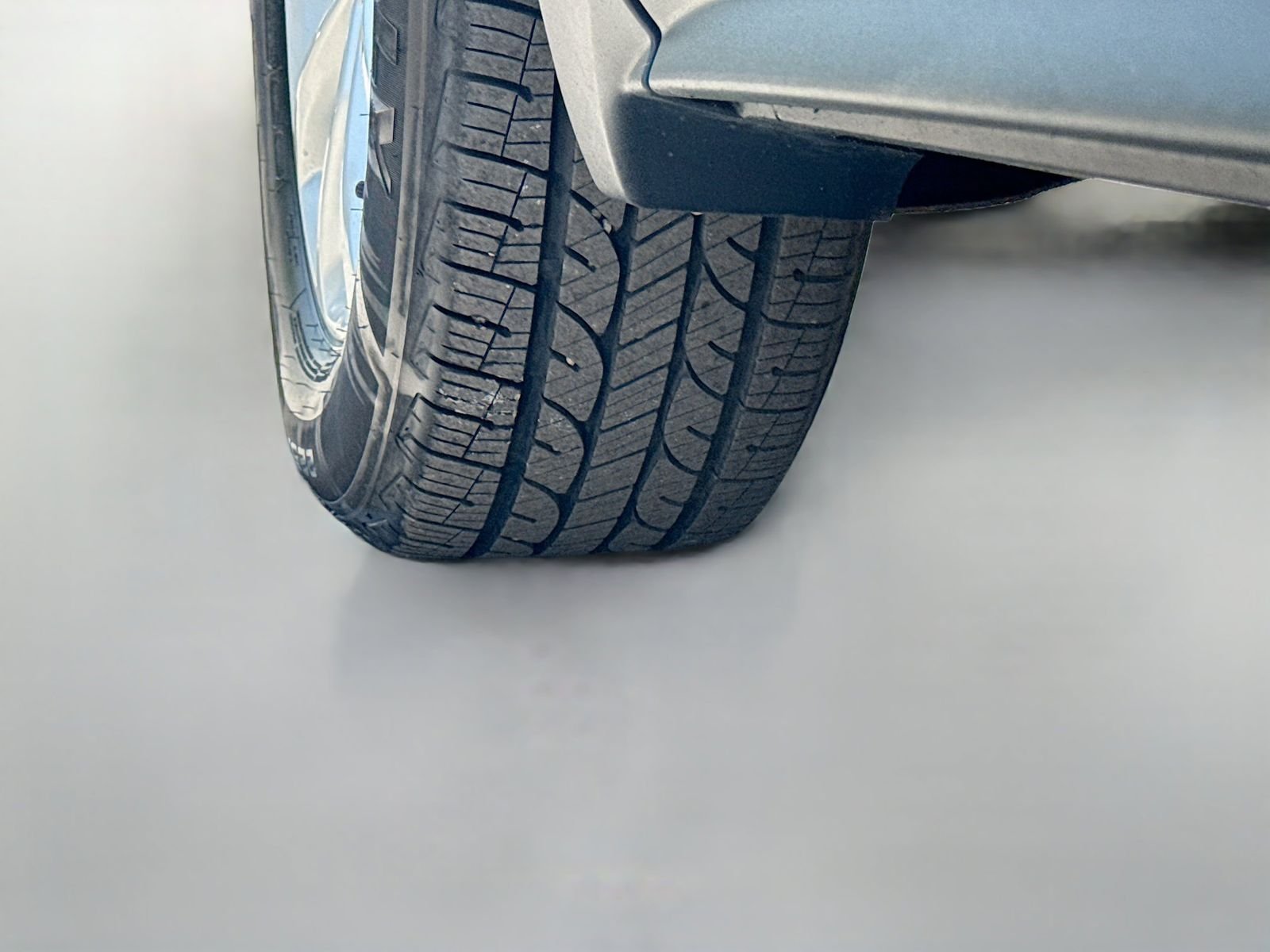 Used 2019 Silver Chevrolet LT image 40