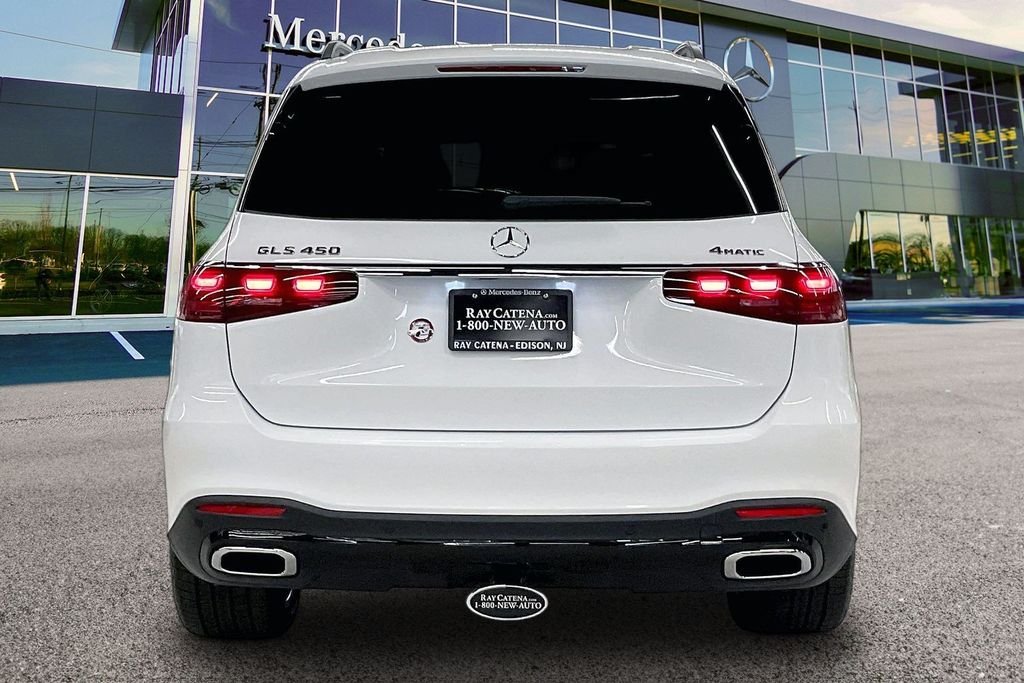 New 2026 Polar White Mercedes-Benz GLS 450 image 4