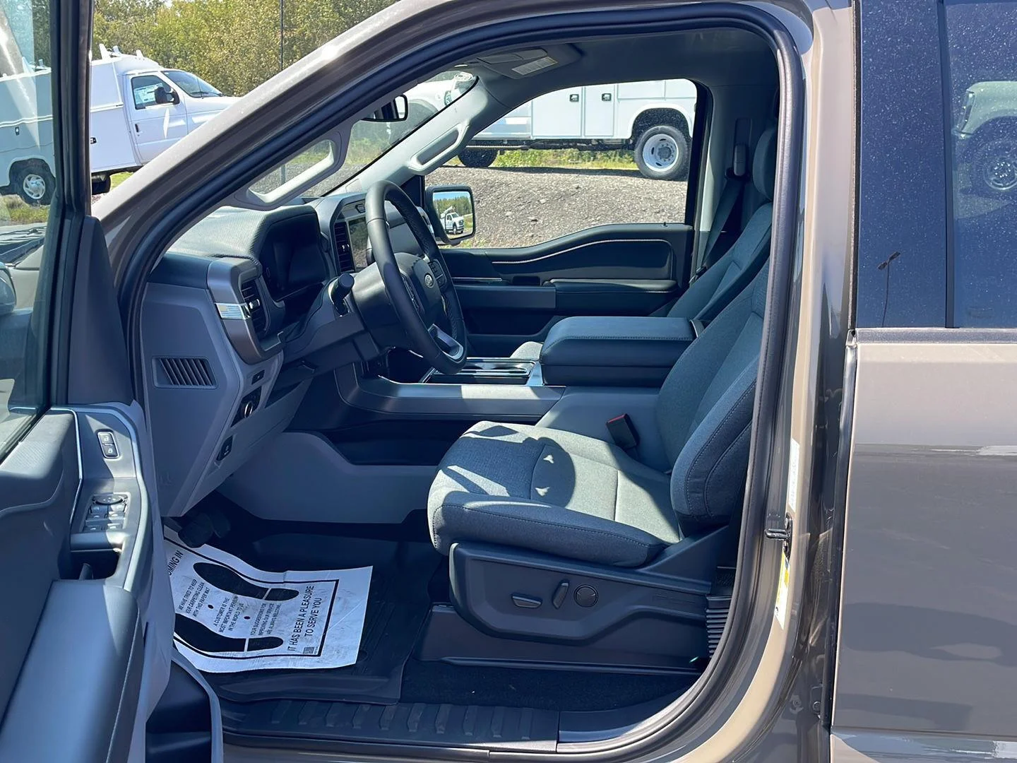 New 2026 Marsh Gray Ford XLT image 9