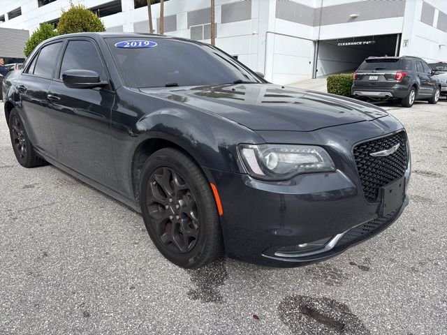 2019 Chrysler 300 S