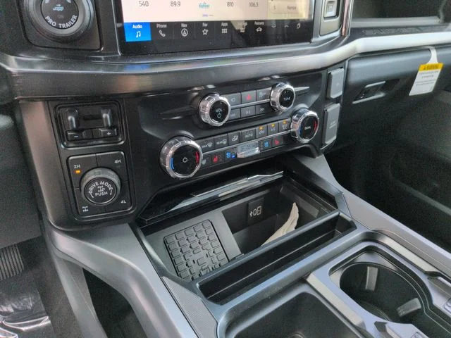 New 2026 Glacier Gray Metallic TriCoat Ford Lariat image 17