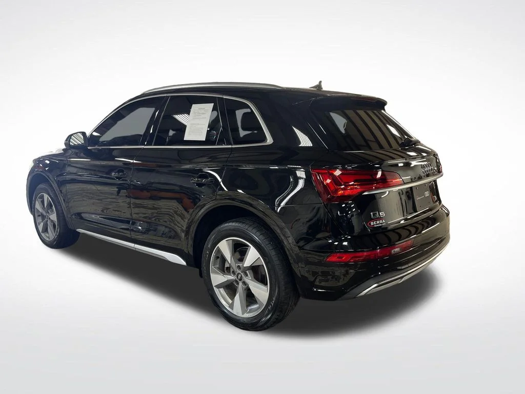 Used 2023 Black Audi 40 Premium image 3