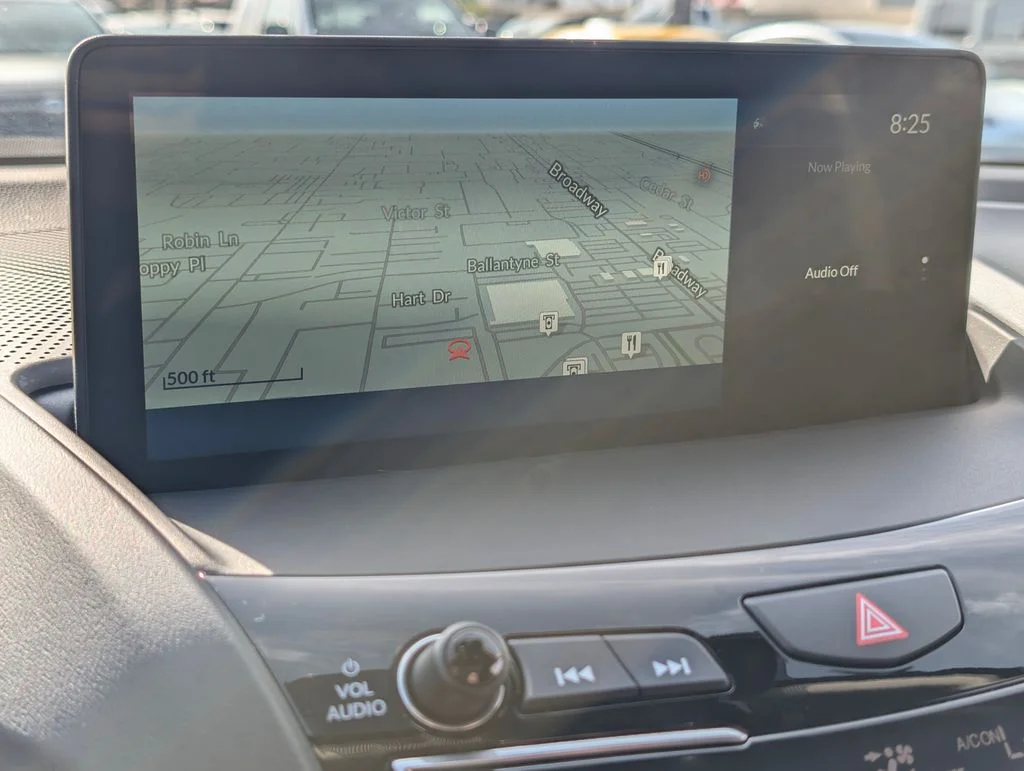 Used 2025  Acura Technology Package image 24