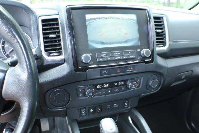 Used 2023 Glacier White Nissan SV image 14