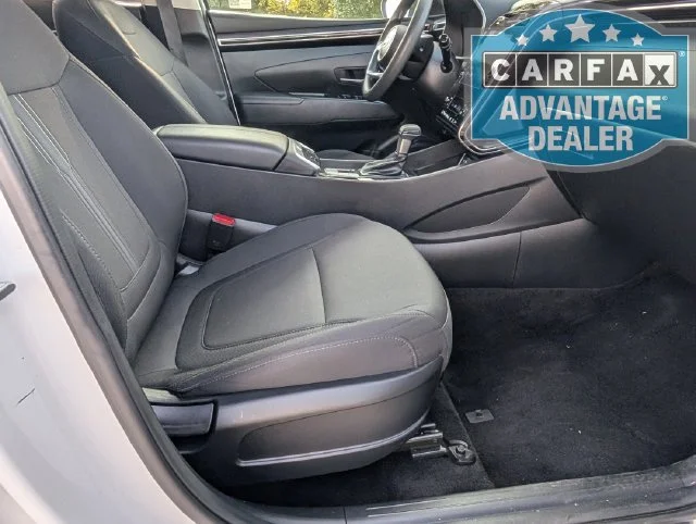 Used 2024 White Hyundai SEL image 34