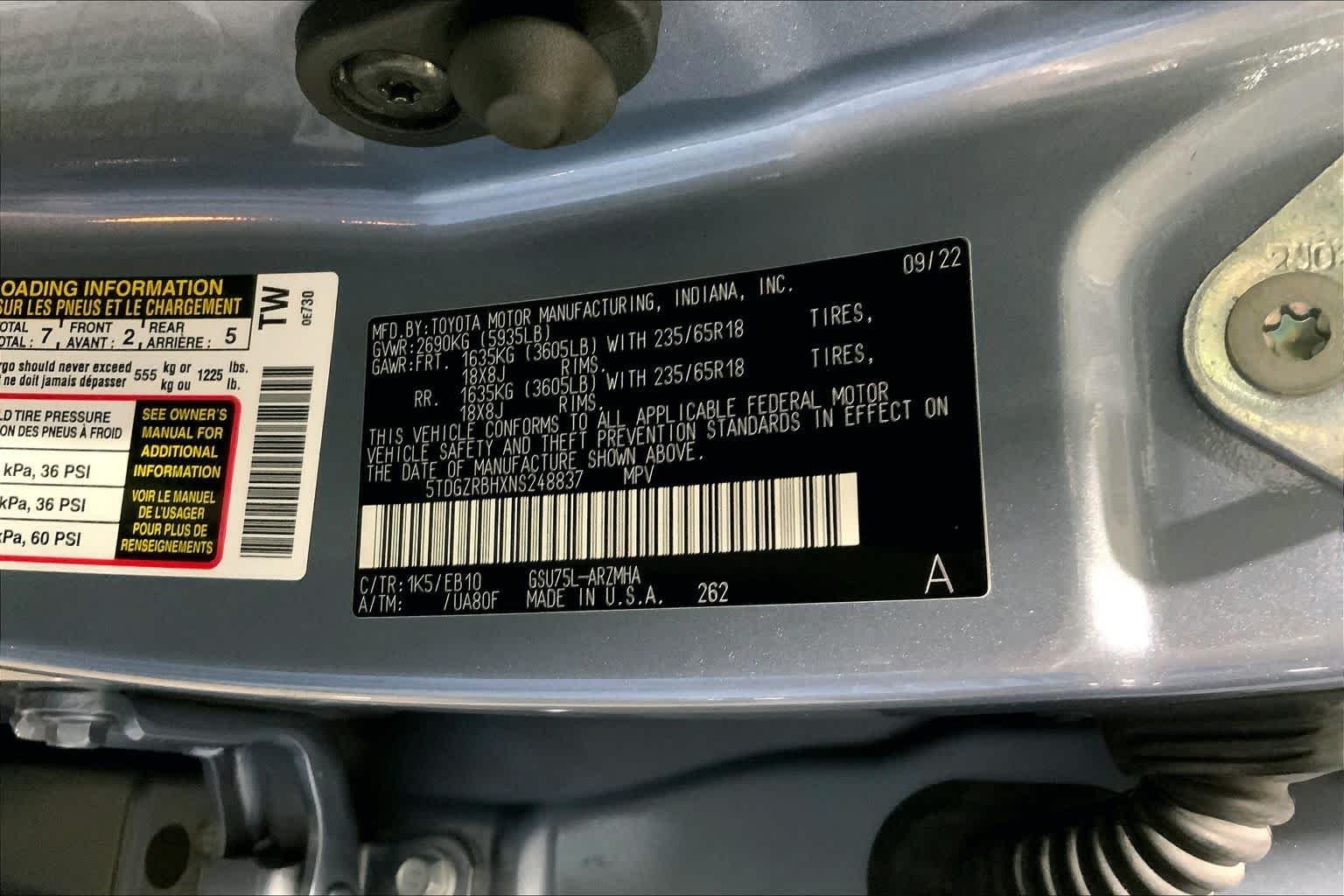 Used 2022 Moon Dust Toyota XLE image 37