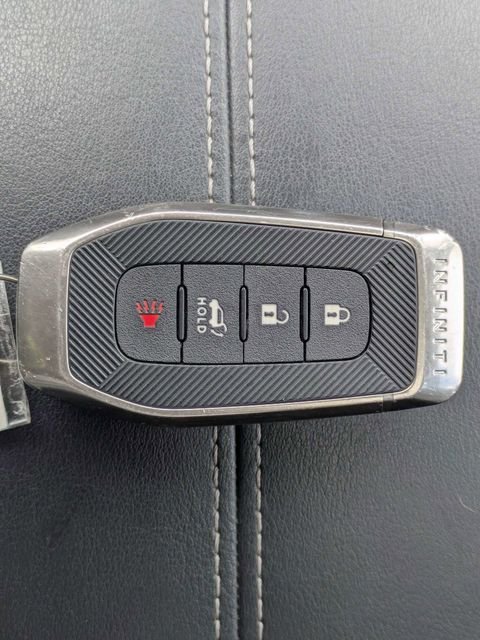 Certified Used 2025 Black INFINITI PURE image 34