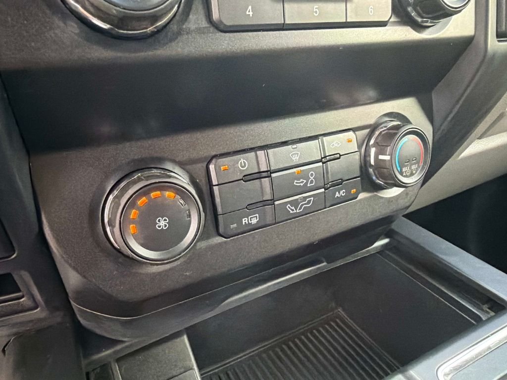 Used 2019 Gray Ford XL image 26