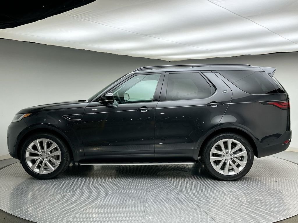 New 2026 Carpathian Grey Land Rover S image 2