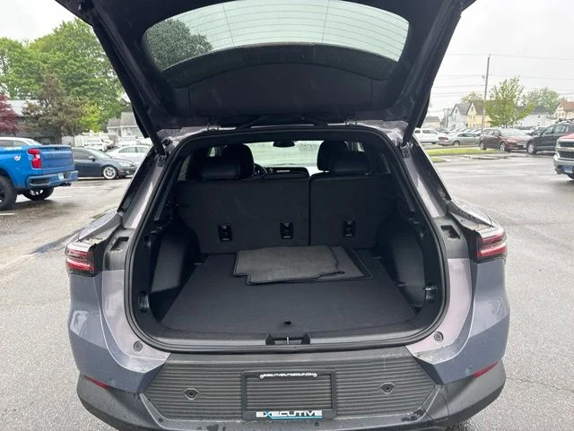 New 2026 Gray Chevrolet LT image 20