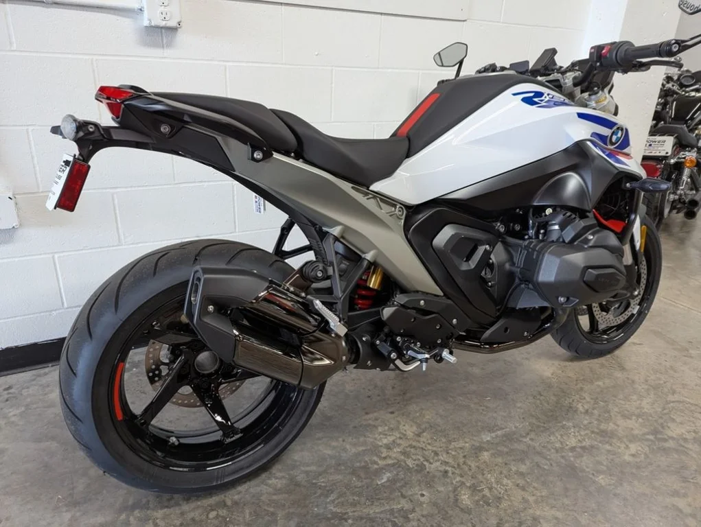 New 2026 LIGHT WHITE BMW 1300 R Performance image 8
