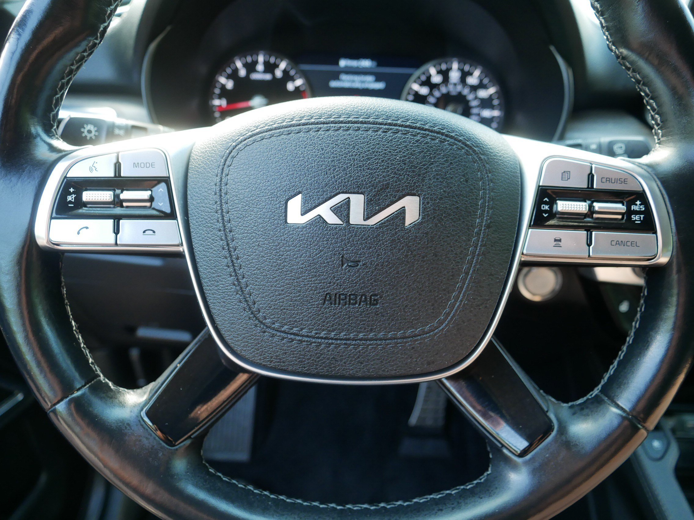 Certified Used 2022 Gravity Grey Kia SX image 25