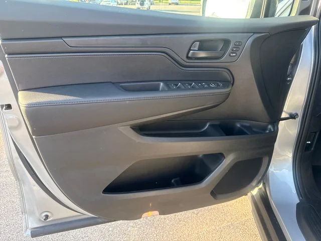 2026 Honda Odyssey EX-L - Photo 9