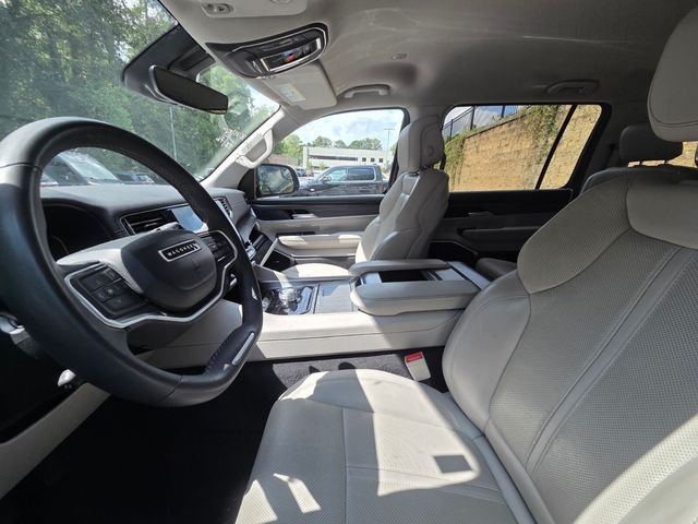 Used 2024 White Jeep Series II image 9