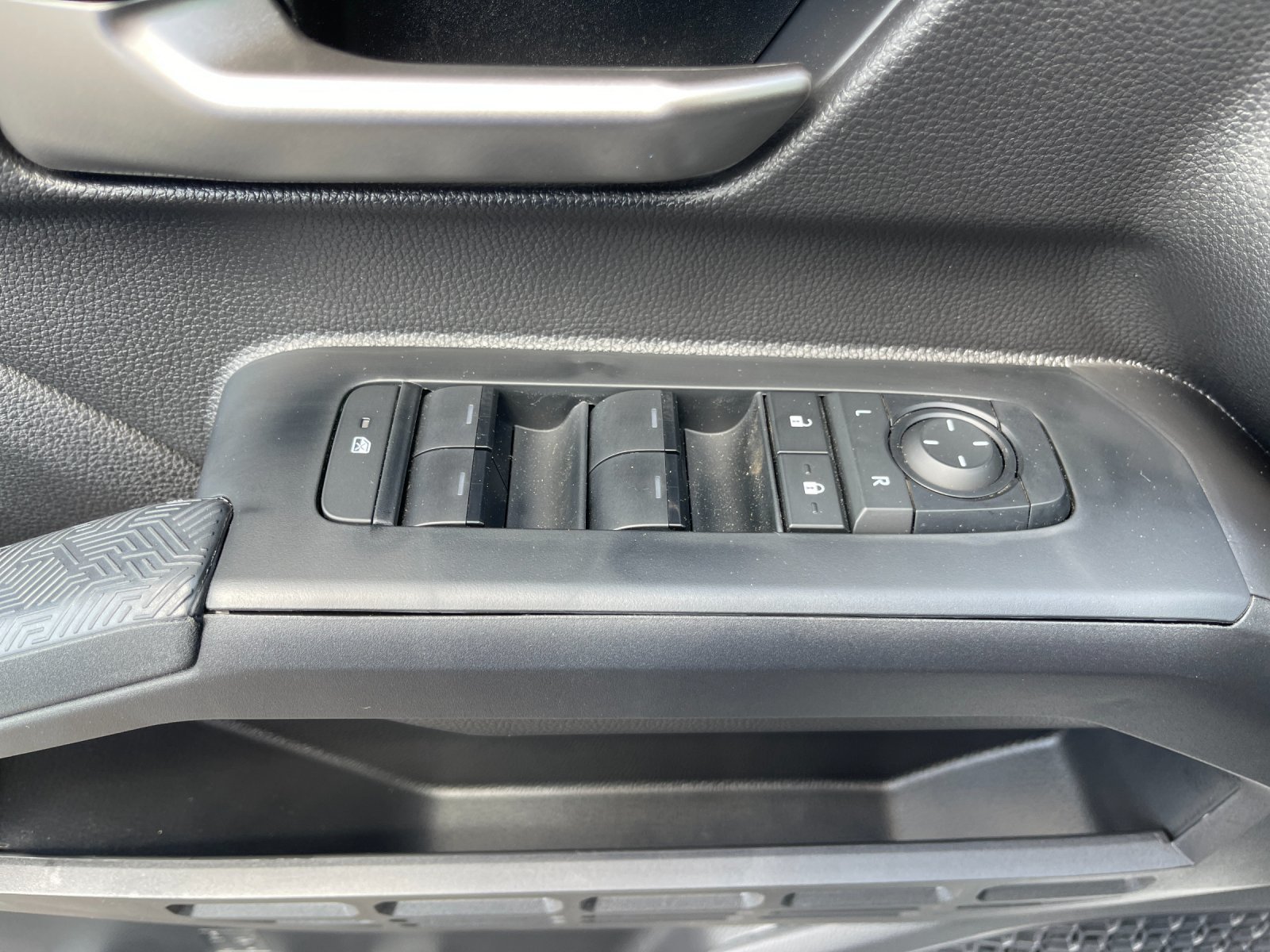 New 2026 Ice Cap Toyota Tacoma TRD Off-Road image 12