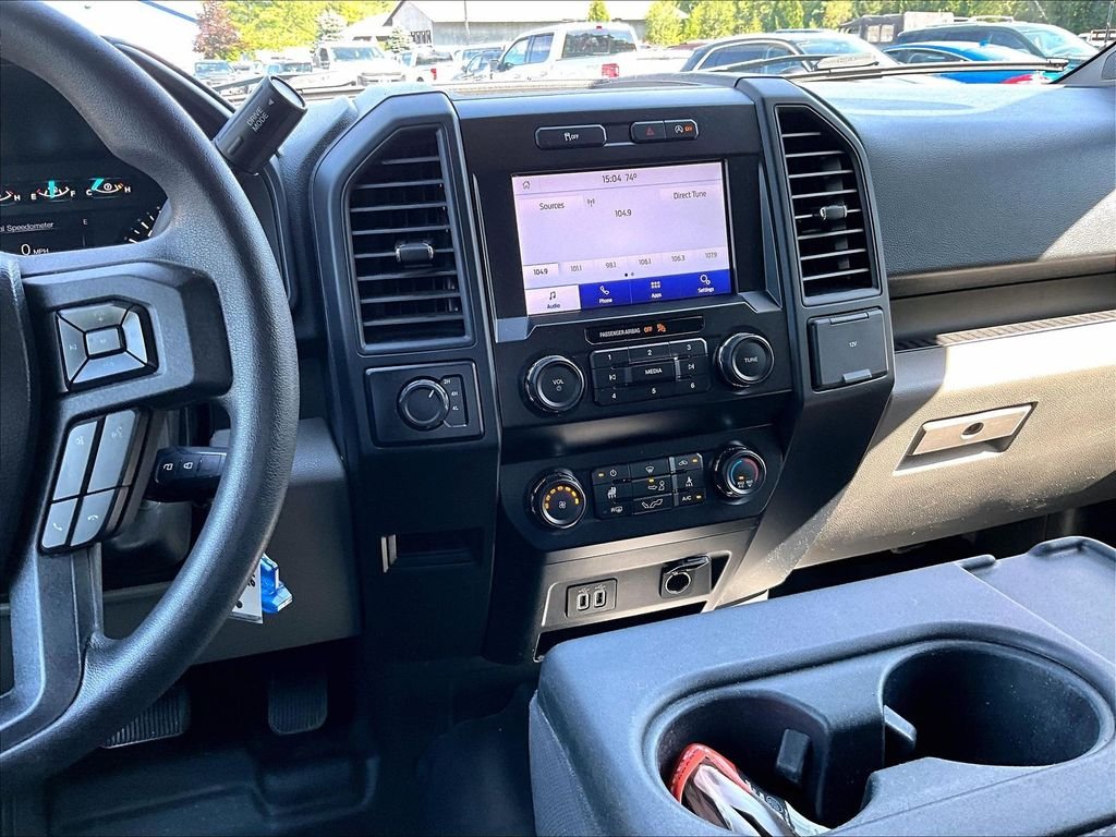 Used 2020 Blue Metallic Ford XL image 18