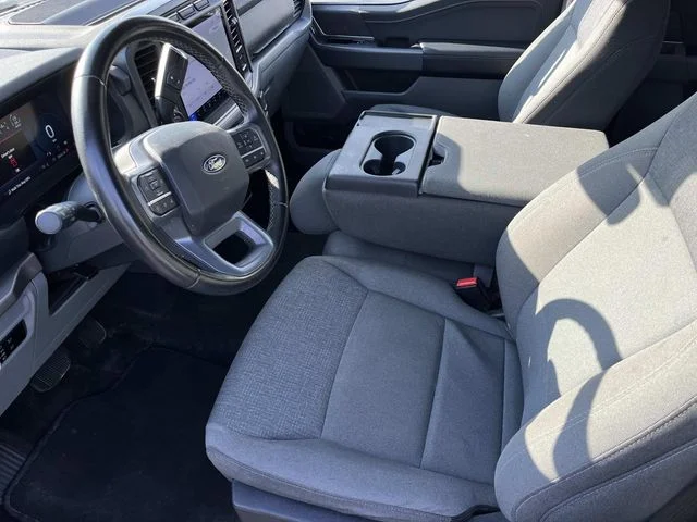 Used 2024 White Ford XLT image 24
