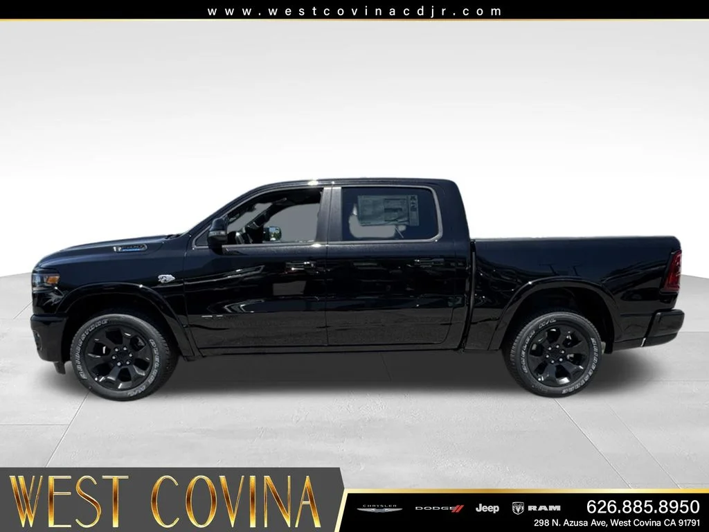 New 2026 Diamond Black Crystal Pearl-Coat Exterior Paint RAM Big Horn/Lone Star image 12