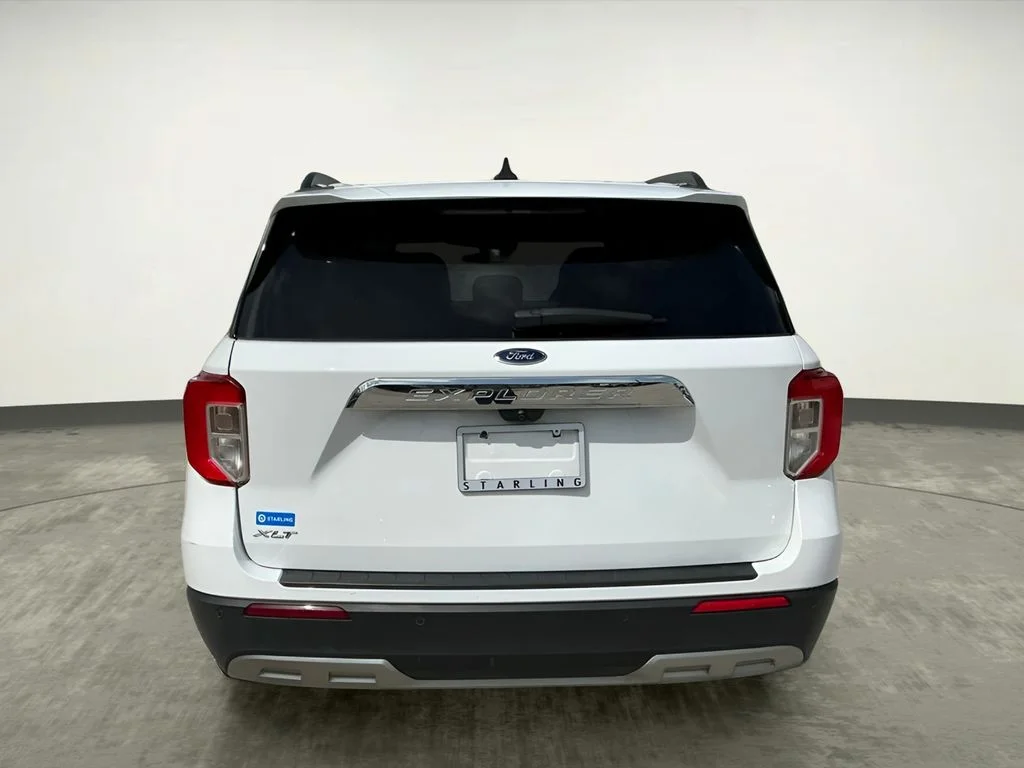 Used 2023 White Ford XLT image 6