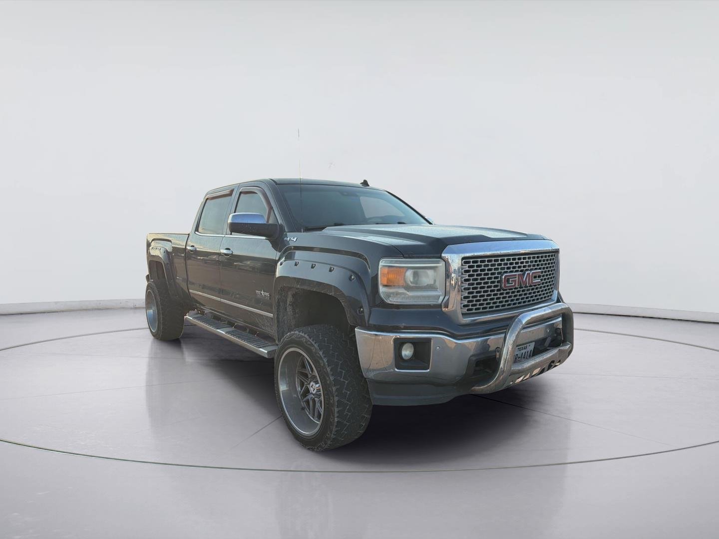 Used 2014 Iridium Metallic GMC SLT image 1