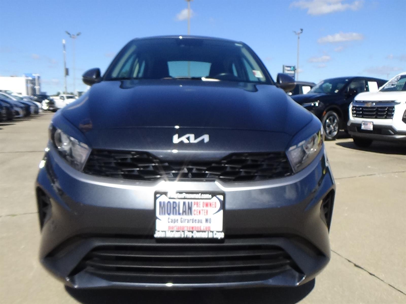 Used 2024 Gravity Gray (kdg) Kia LXS image 4