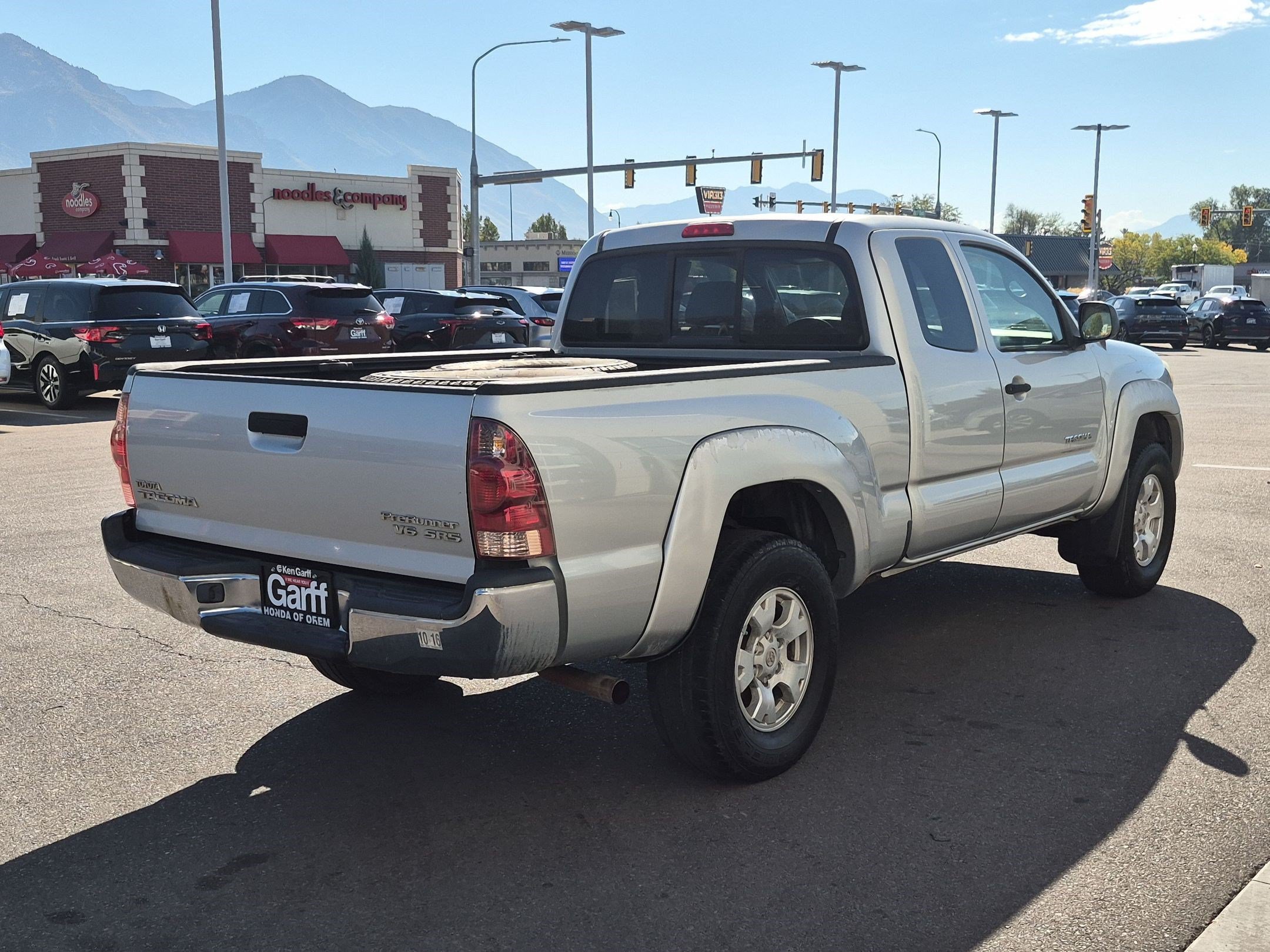 Used 2006 Silver Toyota PreRunner image 3