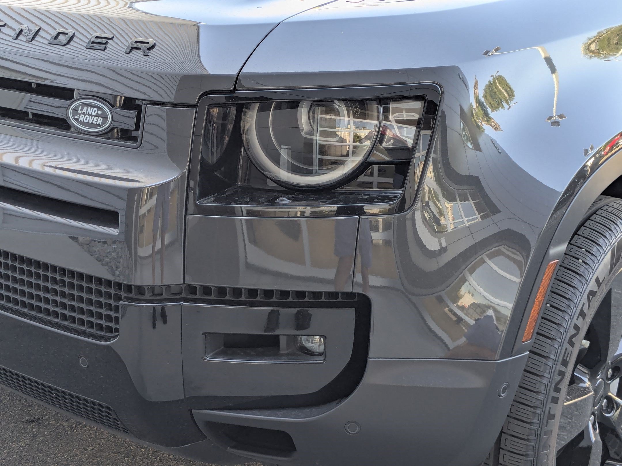 Used 2026 Carpathian Gray Premium Metallic Land Rover 130 P300 S image 9