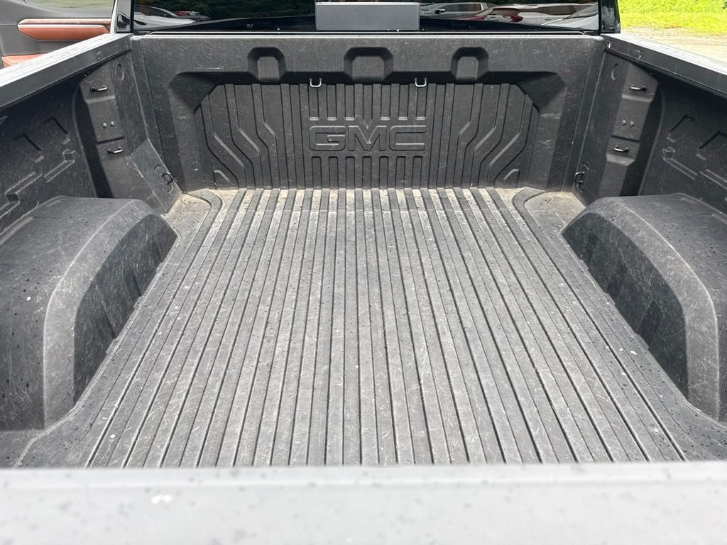 Used 2023 Black GMC Denali Ultimate image 14