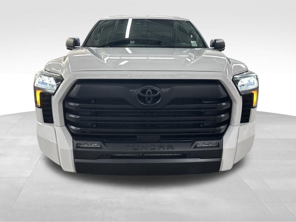 New 2026 White Toyota SR5 image 8