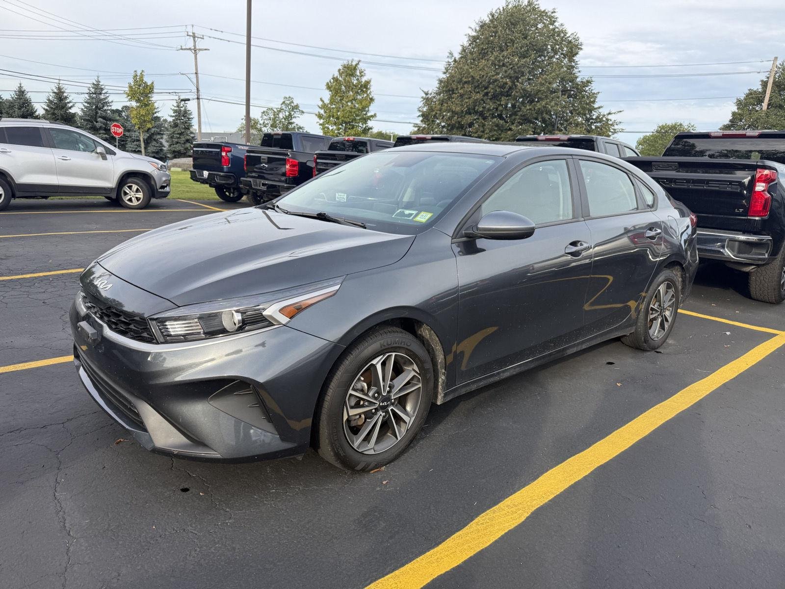 Used 2024 Gravity Gray Kia LXS image 2